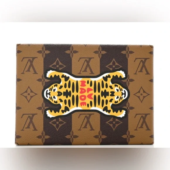 SOLD EUC Louis Vuitton X Nigo Monogram Beauty Box - Picture 4 of 8